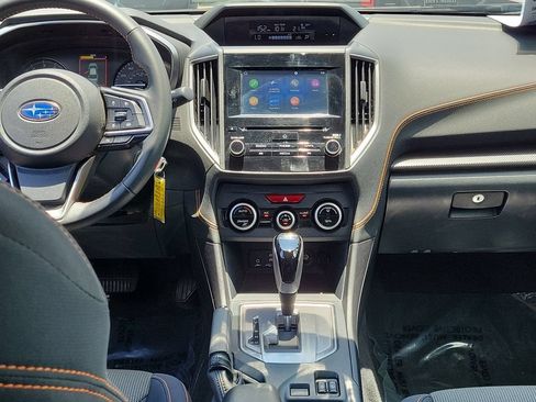 Used 2022 Subaru Crosstrek 2.0i Premium w/ Popular Package #4A AWD/4WD image 15