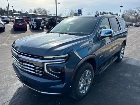 New 2026 Chevrolet Tahoe Premier w/ Sun And Tow Package AWD/4WD image 12