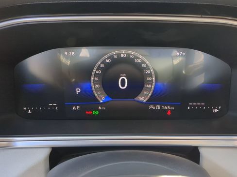 New 2026 Volkswagen Taos SE FWD image 31