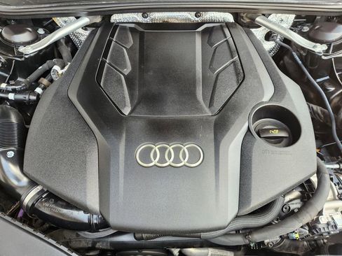Used 2021 Audi A6 3.0T Premium Plus AWD/4WD image 32