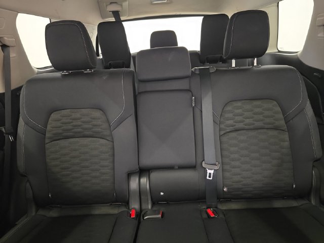 Used 2025 Nissan Pathfinder SV AWD/4WD image 24
