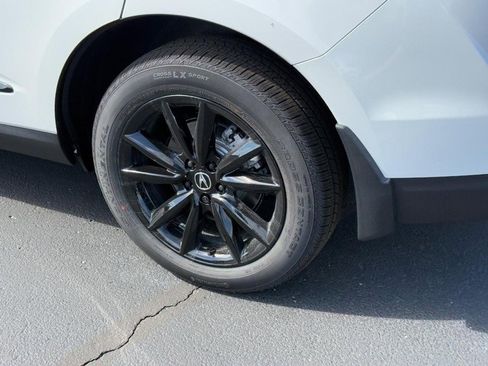 New 2025 Acura RDX SH-AWD image 4