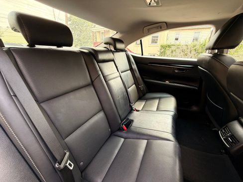 Used 2016 Lexus ES 350 FWD image 21