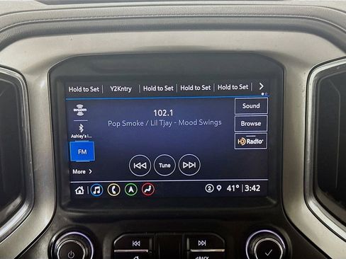 Used 2021 Chevrolet Silverado 2500 LTZ w/ LTZ Premium Package image 14