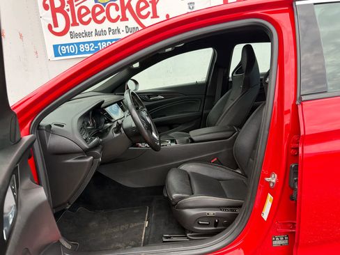 Used 2018 Buick Regal GS w/ Driver Confidence Package #2 image 19