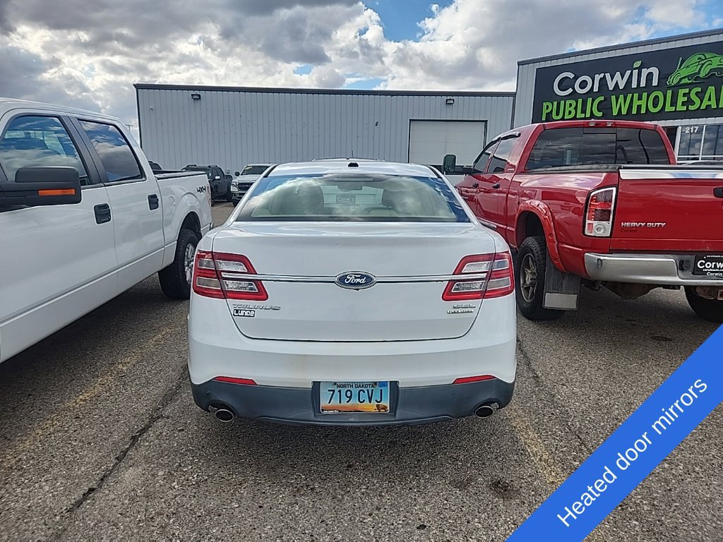 Used 2013 Ford Taurus SEL FWD image 4