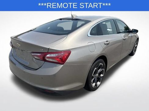 Used 2022 Chevrolet Malibu LT w/ Leather Package FWD image 6