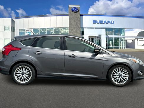 Used 2012 Ford Focus SEL FWD image 6