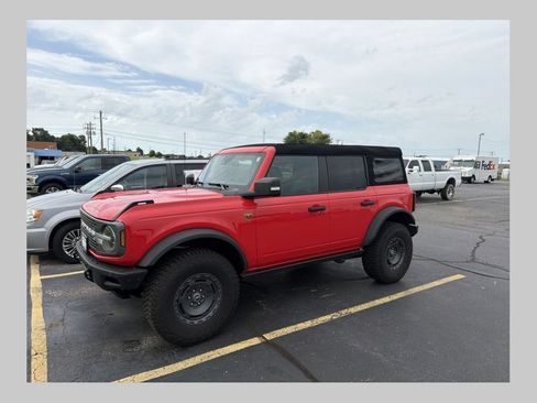 Used 2024 Ford Bronco Badlands AWD/4WD image 1