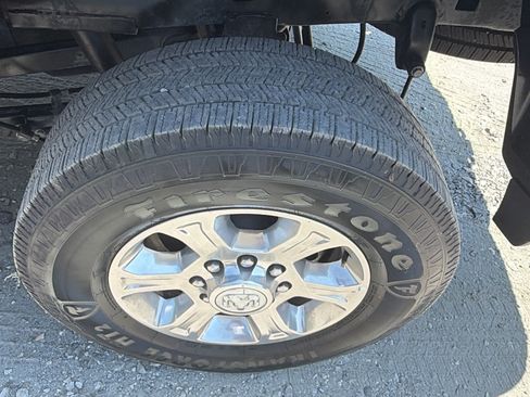 Used 2025 RAM 2500 Big Horn AWD/4WD image 12