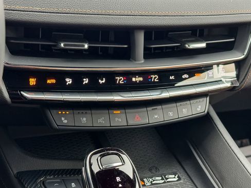 Used 2026 Cadillac CT5 V w/ Platinum Package image 19