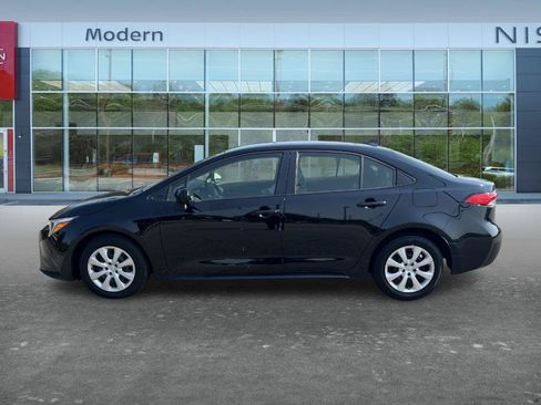 Used 2024 Toyota Corolla LE FWD image 8