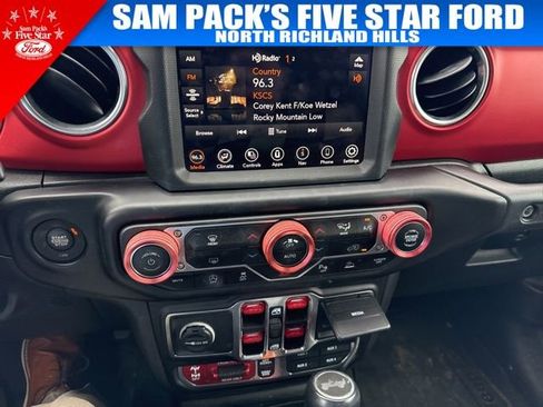Used 2021 Jeep Wrangler Unlimited Rubicon AWD/4WD image 8