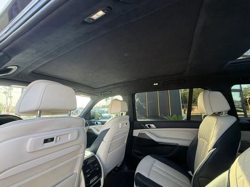 Used 2019 BMW X7 xDrive40i w/ M Sport Package AWD/4WD image 40