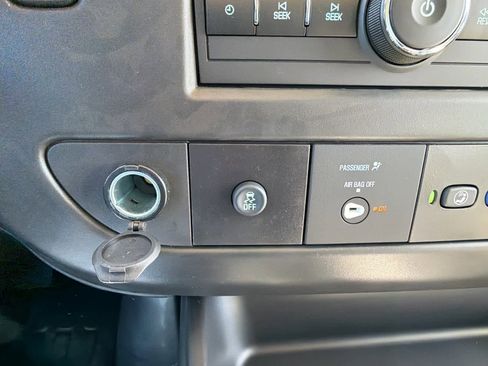 New 2025 GMC Savana 2500 w/ Driver Convenience Package image 27