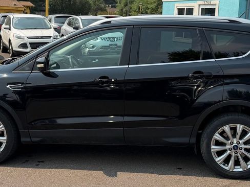 Used 2017 Ford Escape Titanium AWD/4WD image 6