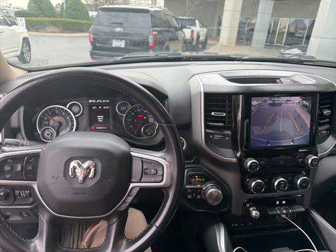 Used 2019 RAM 1500 Big Horn image 10