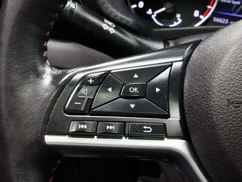 Used 2025 Nissan Sentra SR w/ SR Premium Package FWD image 26