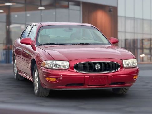 Used 2004 Buick Le Sabre Limited w/ Celebration Edition Package image 1