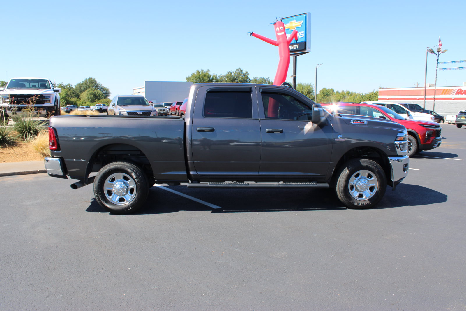 Used 2025 RAM 2500 Tradesman AWD/4WD image 9