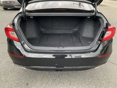 Used 2021 Honda Accord Sport image 13