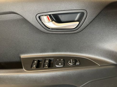 Used 2023 Kia Rio S FWD image 19