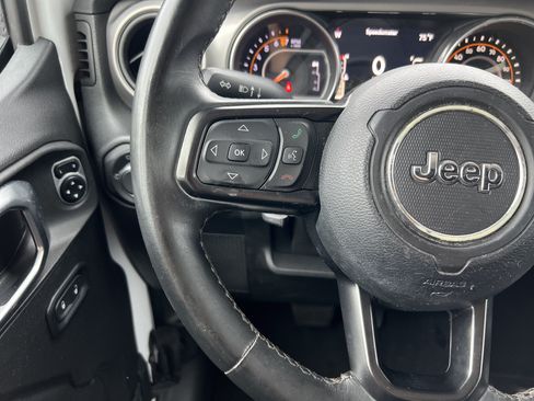 Used 2018 Jeep Wrangler Unlimited Sport S AWD/4WD image 19