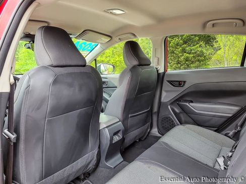 Used 2024 Subaru Crosstrek 2.0i Premium AWD/4WD image 12