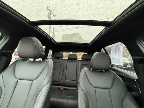 Used 2023 BMW X3 xDrive30i w/ Premium Package image 26