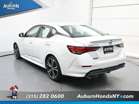 Used 2021 Nissan Sentra SR FWD image 15