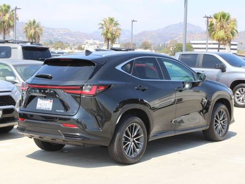 Certified 2025 Lexus NX 250 FWD w/ Premium Package image 21
