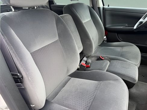 Used 2012 Chevrolet Impala LT FWD image 27