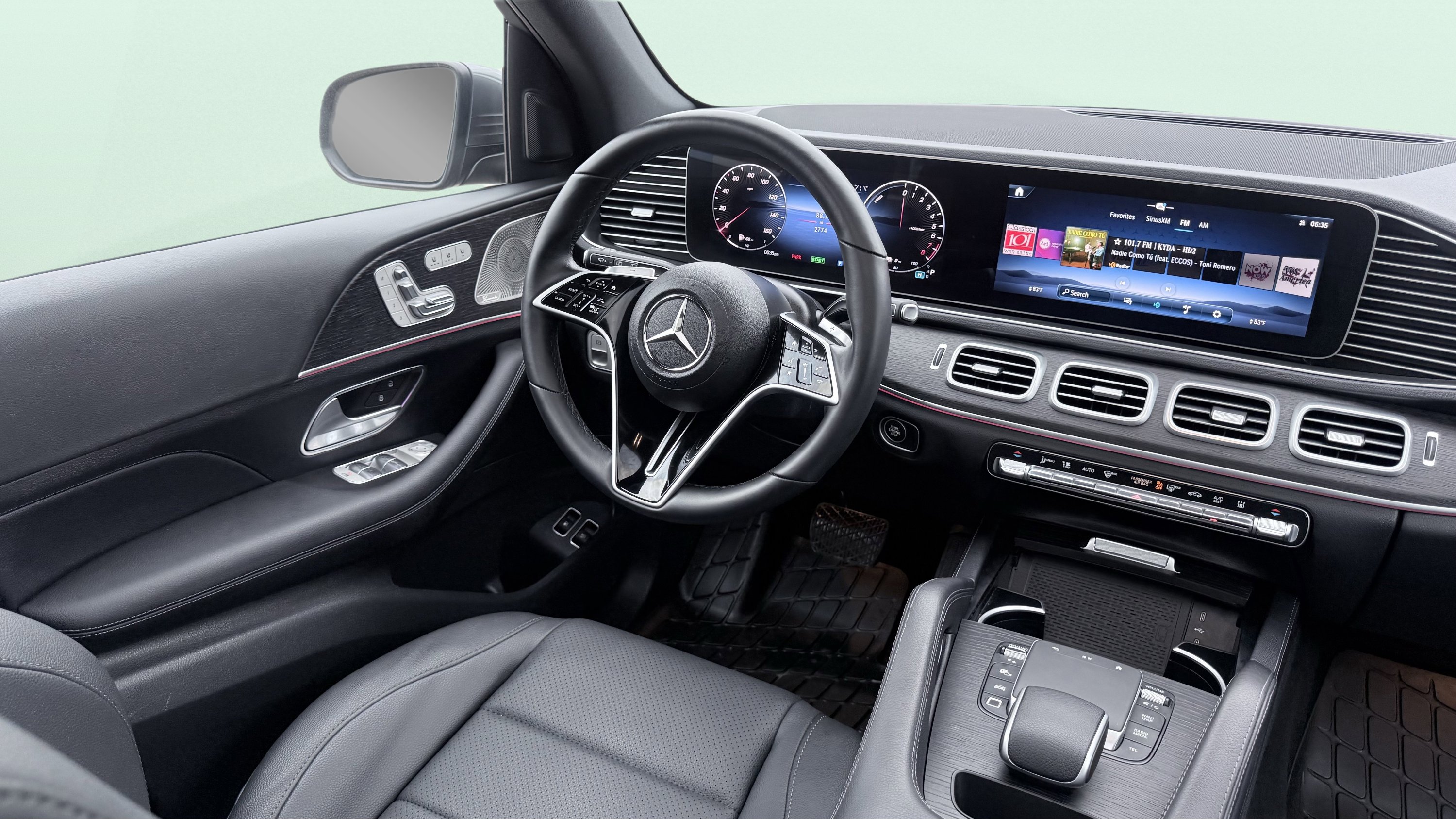 Used 2025 Mercedes-Benz GLE 450e 4MATIC image 55