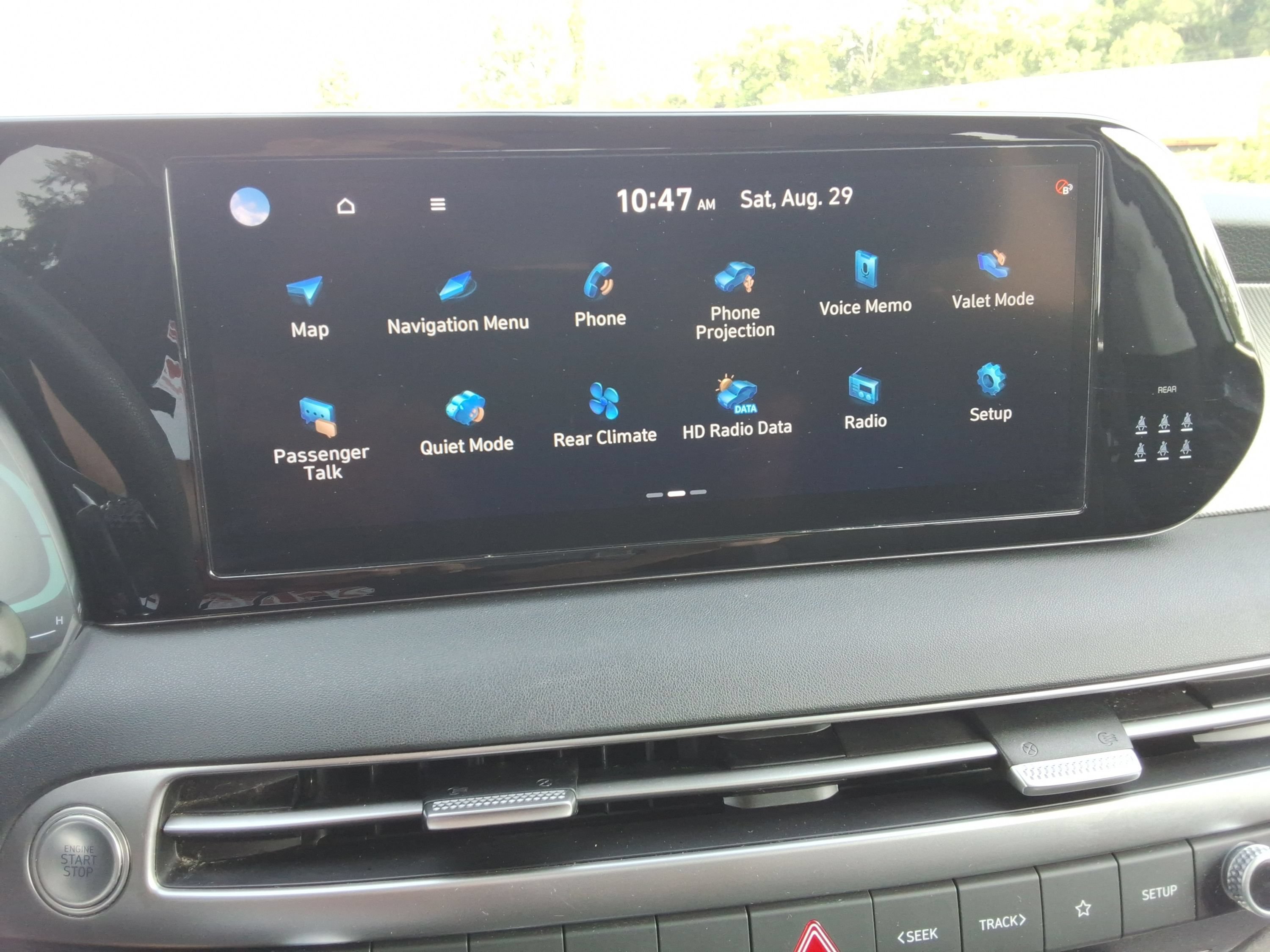 Used 2023 Hyundai Palisade SE AWD/4WD image 15