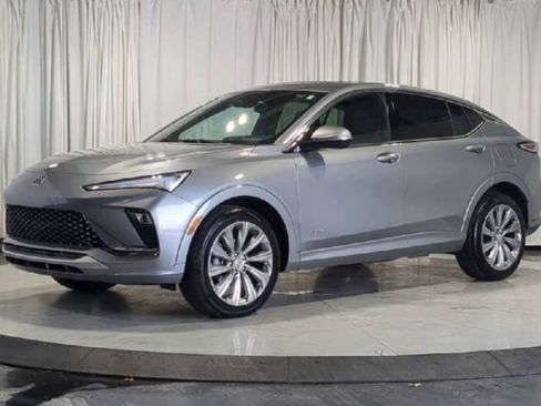 Used 2024 Buick Envista Avenir FWD image 4