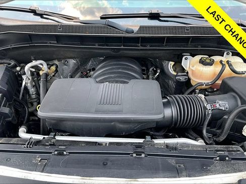 Used 2021 Chevrolet Tahoe Z71 w/ Rear Media and Nav Package AWD/4WD image 10