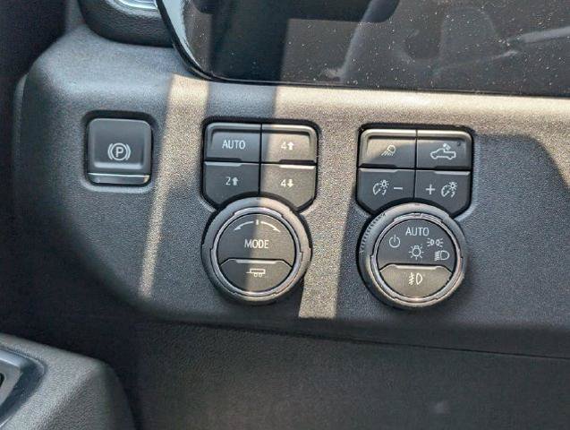 New 2026 Chevrolet Silverado 1500 RST w/ RST All Star Premium Package AWD/4WD image 28