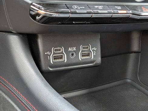 Used 2024 Dodge Durango GT RWD image 25