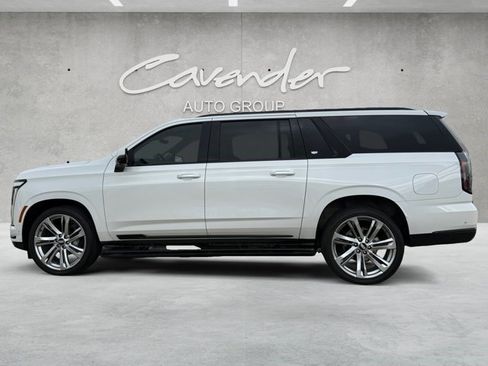 Certified 2025 Cadillac Escalade ESV Sport Platinum AWD/4WD image 13