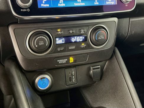 Used 2025 Nissan Leaf S FWD image 23