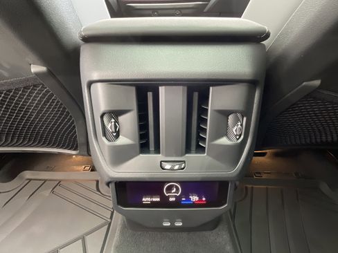 New 2026 BMW X3 xDrive30 w/ Premium Package image 25