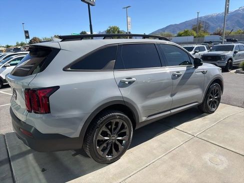 Certified 2023 Kia Sorento X-Line EX AWD/4WD image 4