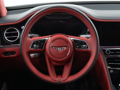 Certified 2024 Bentley Flying Spur W12 AWD/4WD image 32
