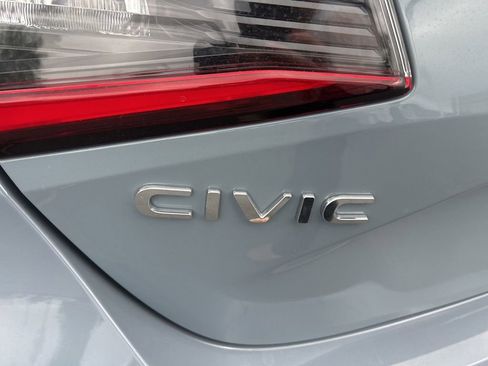 Used 2024 Honda Civic Sport image 15