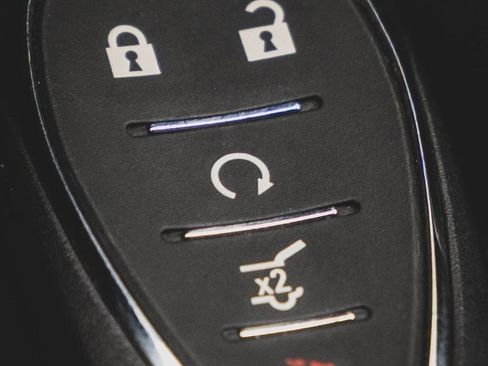 Used 2021 Chevrolet Equinox LT image 9