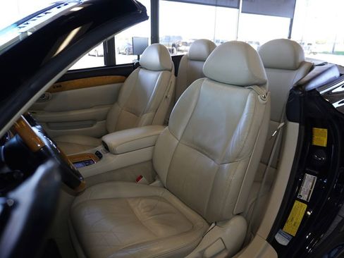 Used 2005 Lexus SC 430 Convertible RWD image 23