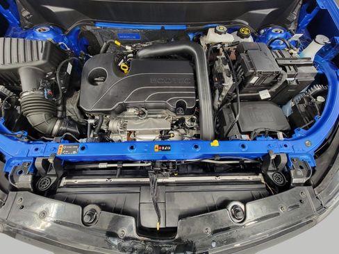 Used 2024 Chevrolet Equinox RS w/ LPO, Floor Liner Package AWD/4WD image 8