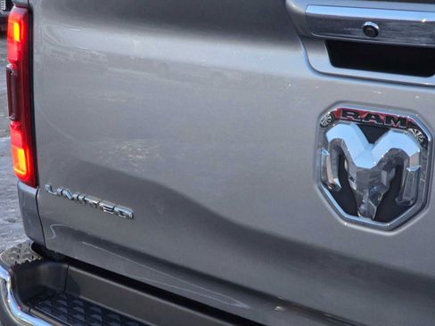 Used 2019 RAM 1500 Limited image 13