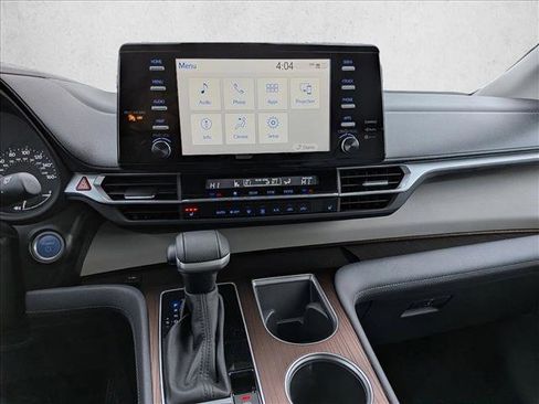 Certified 2023 Toyota Sienna XLE image 12