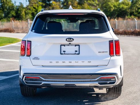 Used 2021 Kia Sorento SX image 6
